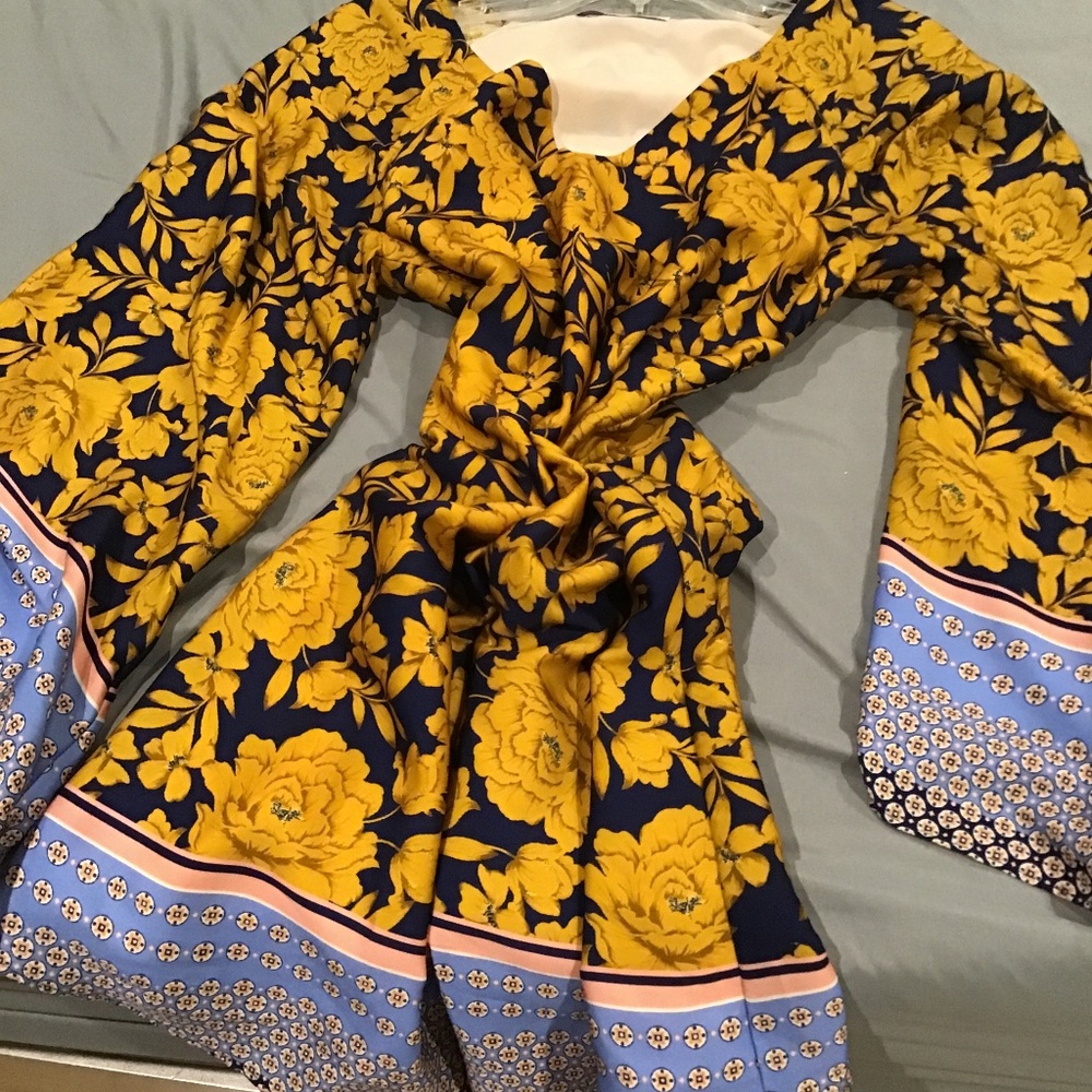 Lavender Brown floral sleeved dress